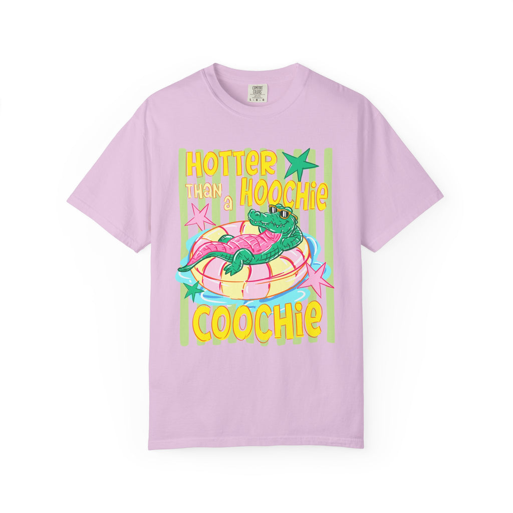"Hotter Than A Hoochie Coochie" Retro Alligator Graphic Tee