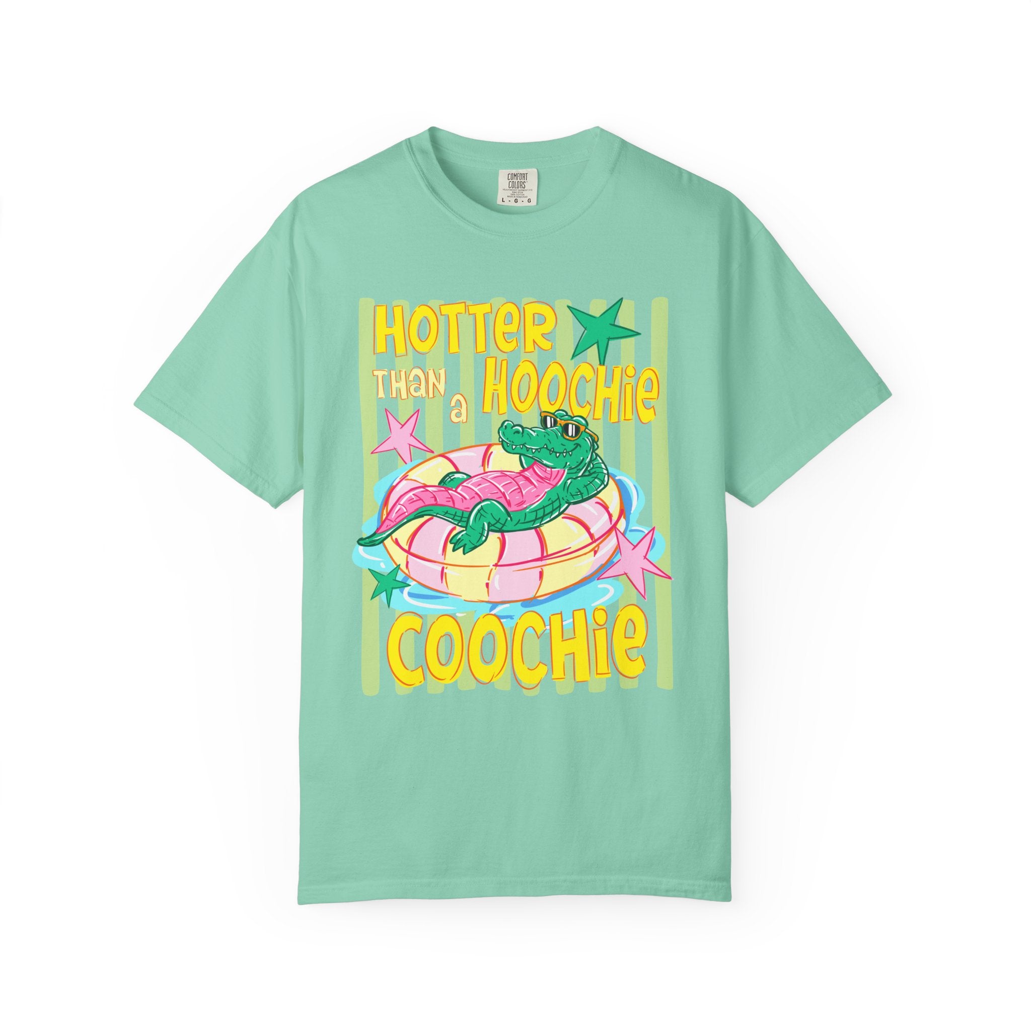 "Hotter Than A Hoochie Coochie" Retro Alligator Graphic Tee